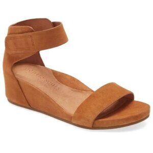 Kenneth Cole Gentle Souls Suede Wedge Sandals, Summer Shoes, Size 8 Sandals